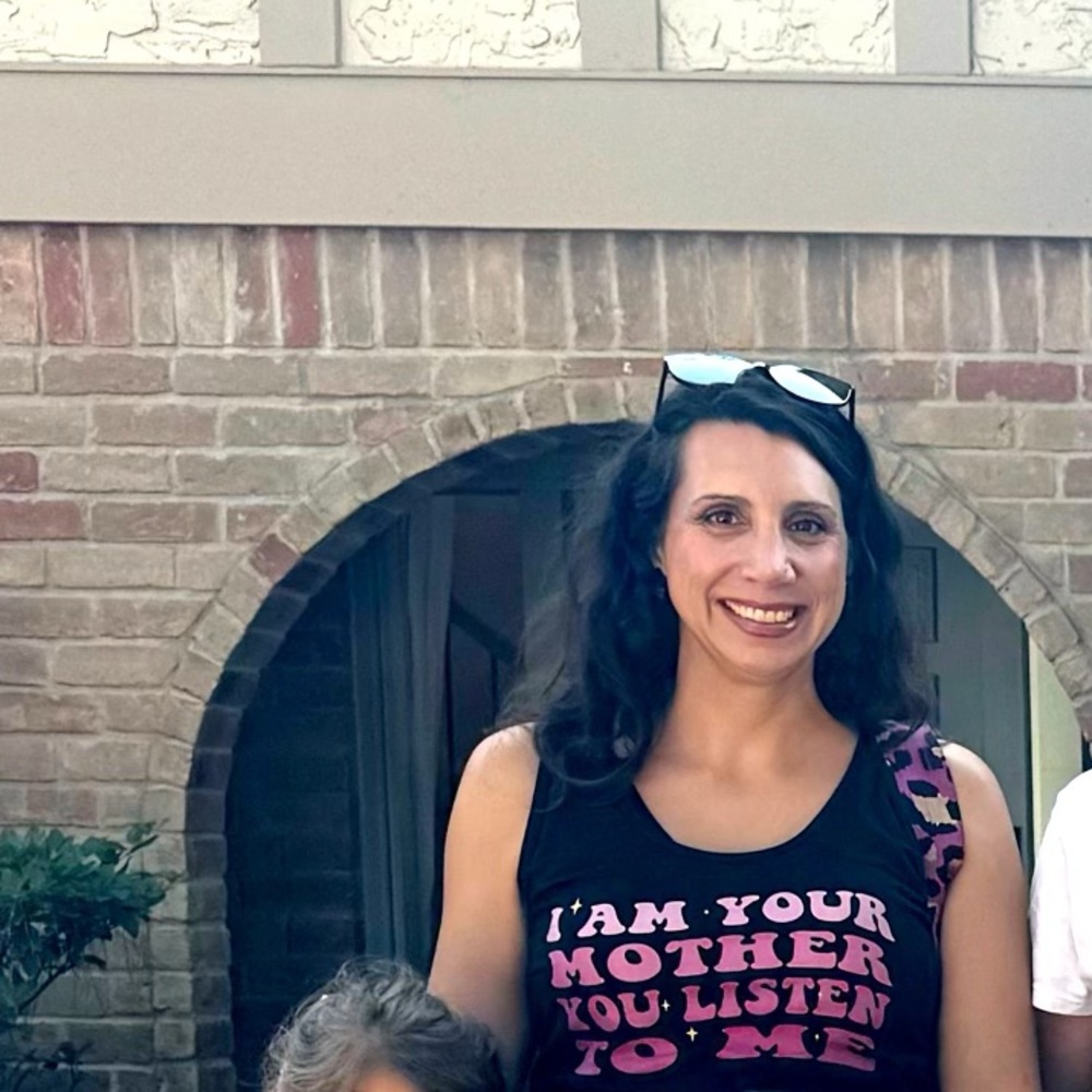 Meet your Posher, Courtney